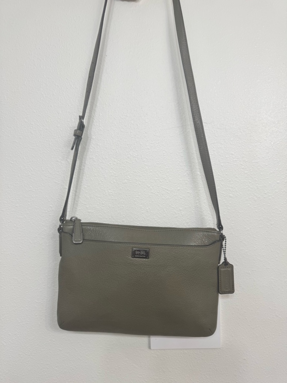 COACH MADISON LEATHER EAST WEST SWINGPACK OLIVE GREY ANTIQUE NICKEL